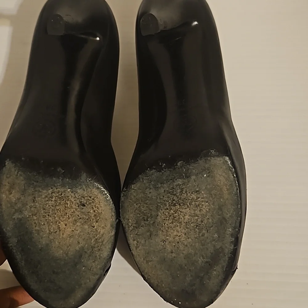 Chanel Black Leather Pumps Heels with Bow size 39 - Picture 10 of 15